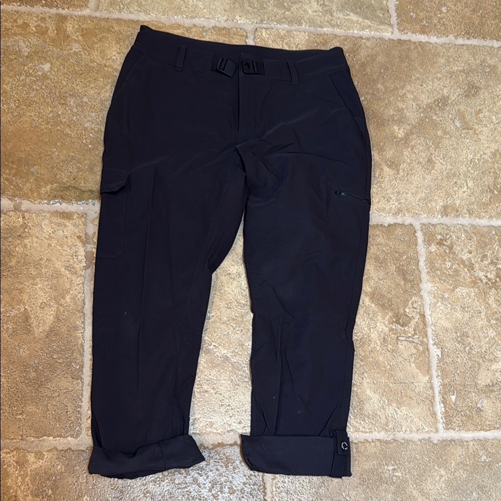 The North Face Black womens pants size 6